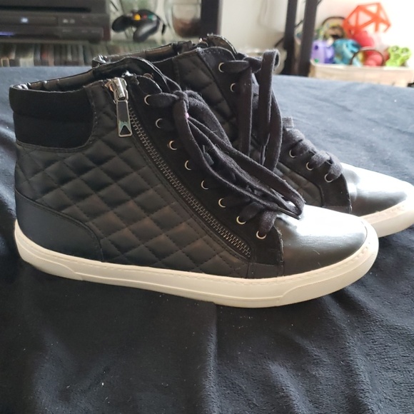 Massimo Shoes - Massimo quilted sneakers